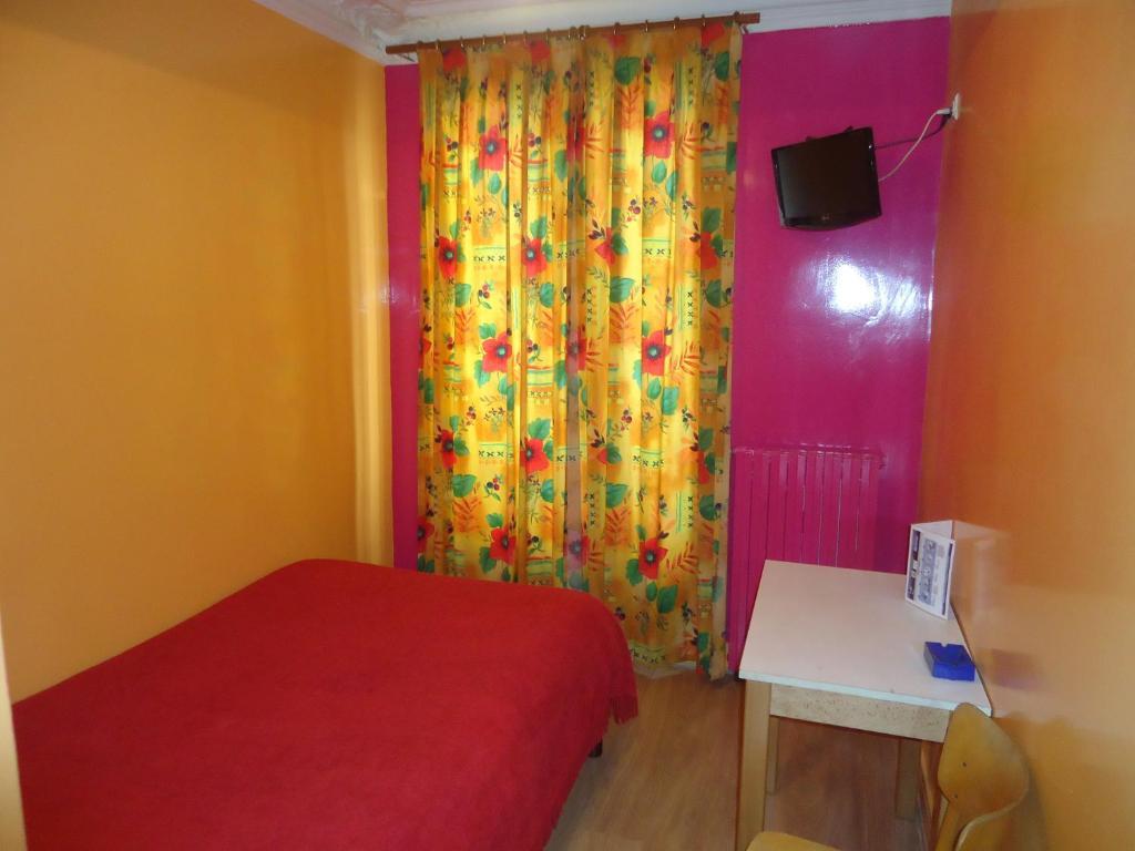 Des Belges Hotel París